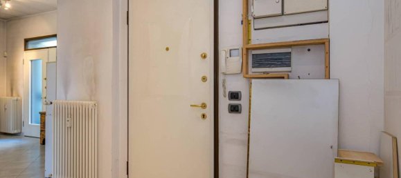 3غرفة شقة في Como, Italy رقم 35380 43