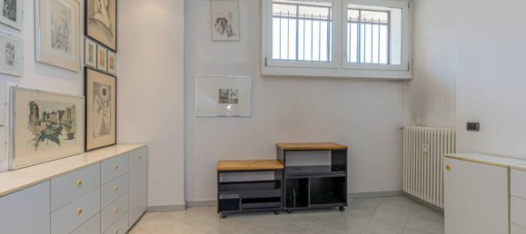 3غرفة شقة في Como, Italy رقم 35380 20