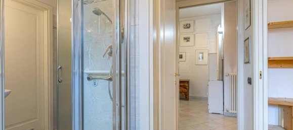 3غرفة شقة في Como, Italy رقم 35380 27