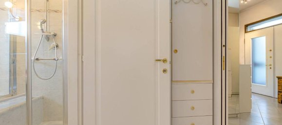 3غرفة شقة في Como, Italy رقم 35380 23