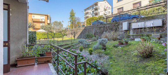 3غرفة شقة في Como, Italy رقم 35380 3