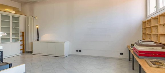 3غرفة شقة في Como, Italy رقم 35380 34