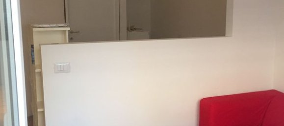 Квартира с 3 комнатами в Рим, Италия № 144028 4