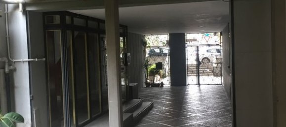 Квартира с 3 комнатами в Рим, Италия № 144028 7