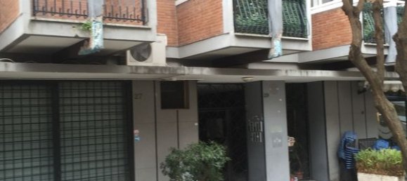 Квартира с 3 комнатами в Рим, Италия № 144028 8