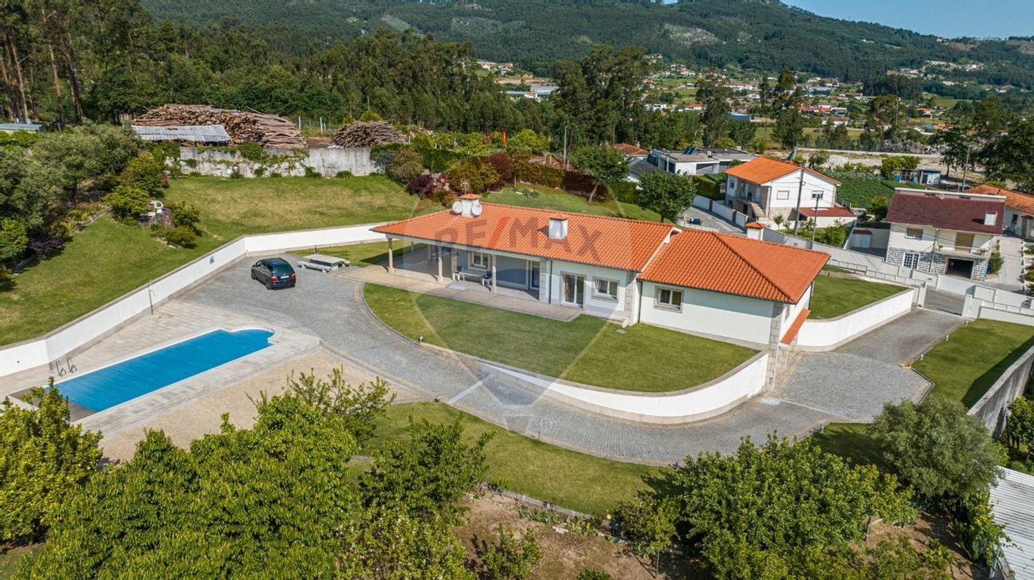 Casa de 4 dormitorios en Guimaraes, Portugal No. 178742