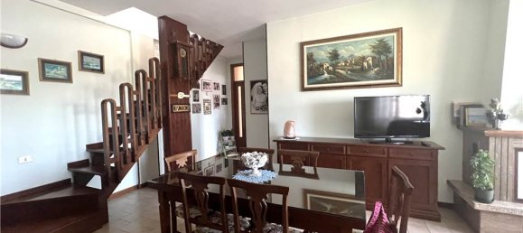 3 bedrooms Apartment in Civitanova Marche, Italy No. 363205 3