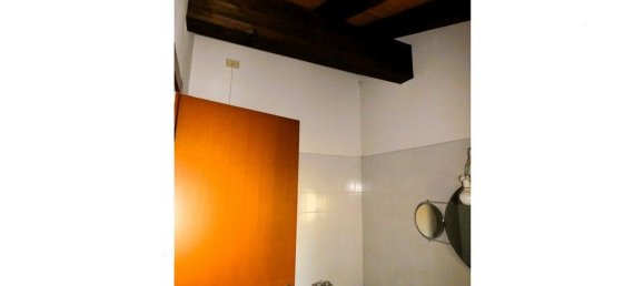 4 rooms House in Parma, Italy No. 101106 47
