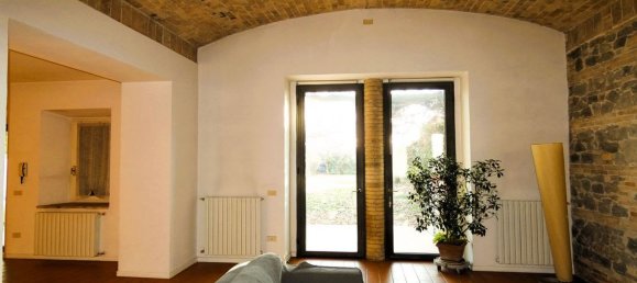 4 rooms House in Parma, Italy No. 101106 14