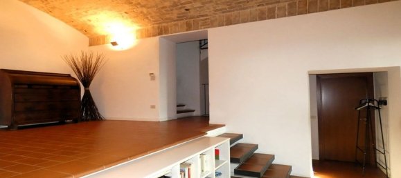 4 rooms House in Parma, Italy No. 101106 13