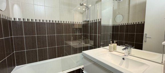 Apartamento de 2 dormitorios en Fontenay-aux-Roses, France No. 136160 7