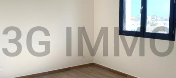 4 bedrooms Villa in Serignan, France No. 203306 9