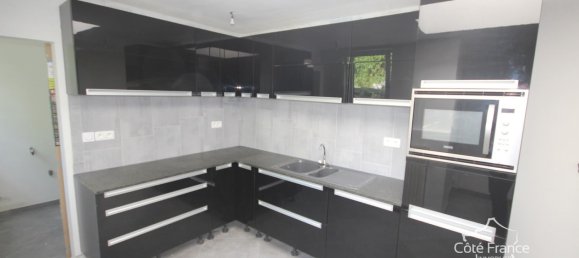 3 bedrooms House in Vireux-Molhain, France No. 300041 4