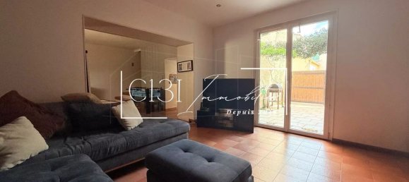 2 bedrooms Townhouse in La Fare-les-Oliviers, France No. 342396 6