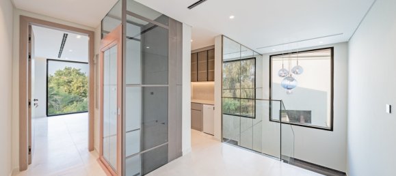 5 bedrooms Villa for sale in Jumeirah Islands, Dubai, UAE № 108355 12
