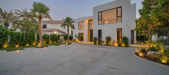 5 bedrooms Villa for sale in Jumeirah Islands, Dubai, UAE № 108355 3