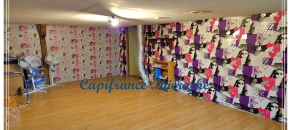 4 bedrooms House in Laigny, France No. 84073 10