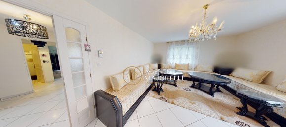 Casa de 4 dormitorios en Charmes, France No. 255289 8