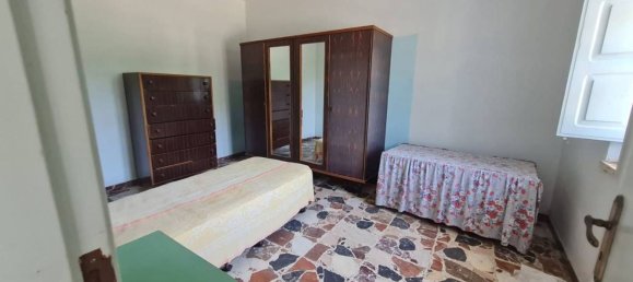 Casa de 11 divisões em Antillo, Italy N.º 22144 24