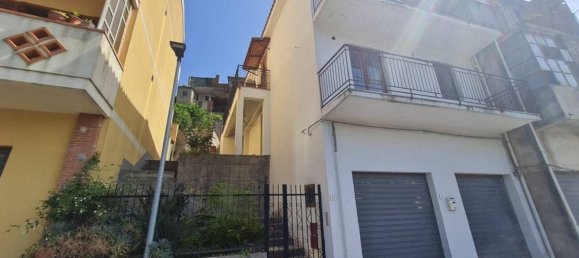 Casa de 11 divisões em Antillo, Italy N.º 22144 14