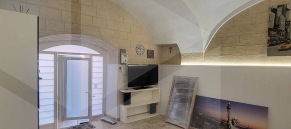 Studio in Barletta, Italy No. 22707 12