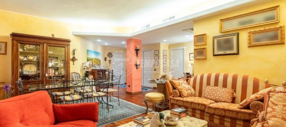 Apartamento T3 em Milan, Italy N.º 244864 21