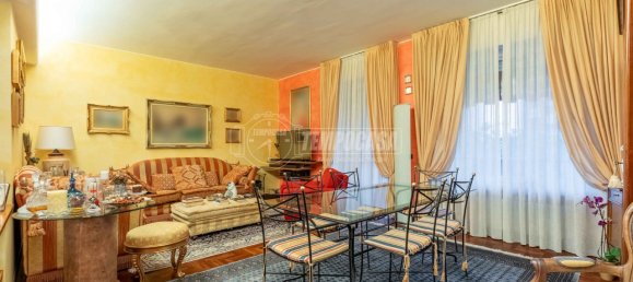 Apartamento T3 em Milan, Italy N.º 244864 19