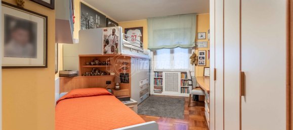 Apartamento T3 em Milan, Italy N.º 244864 3