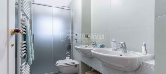 Apartamento T3 em Milan, Italy N.º 244864 32
