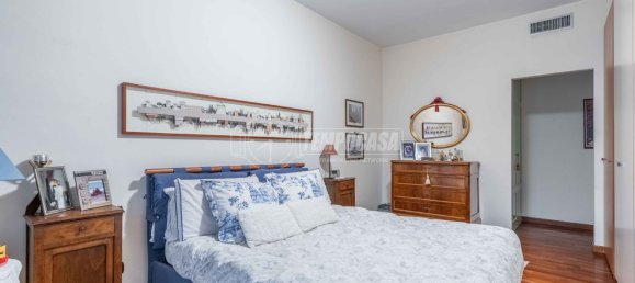 Apartamento T3 em Milan, Italy N.º 244864 10