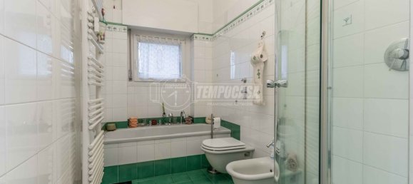 Apartamento T3 em Milan, Italy N.º 244864 7