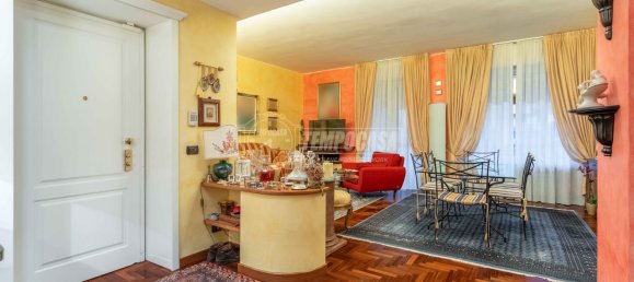 Apartamento T3 em Milan, Italy N.º 244864 23