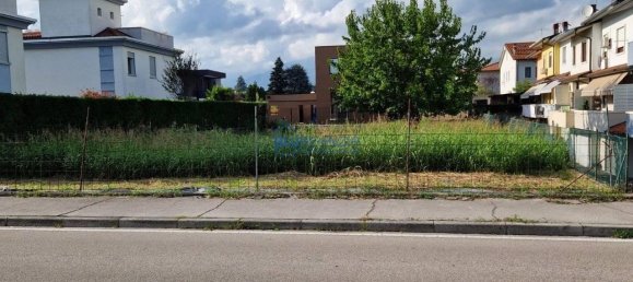 Terreno en Thiene, Italy 633 m² No. 125115 5