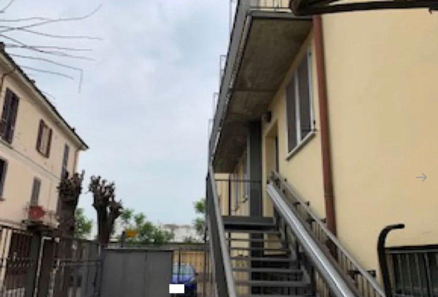 26 rooms House in Pavia, Italy No. 104914