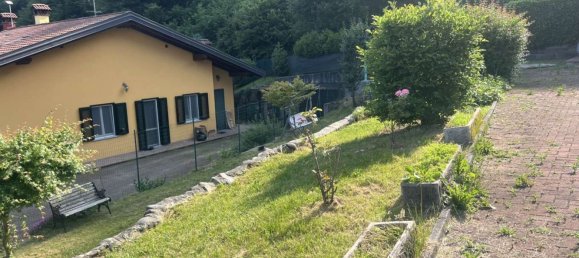 4-salle Appartement à Ailoche, Italy No. 71329 9