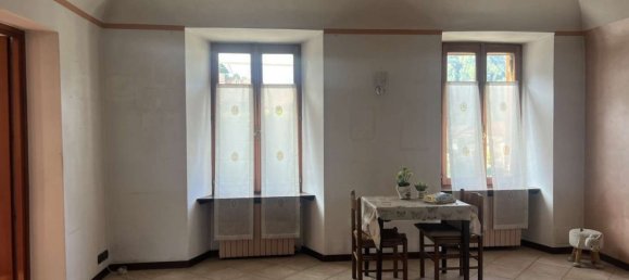 4-salle Appartement à Ailoche, Italy No. 71329 26