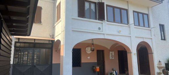 4-salle Appartement à Ailoche, Italy No. 71329 21