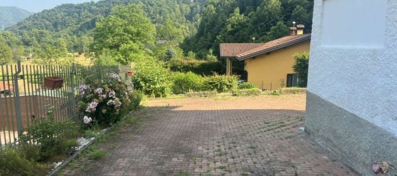 4-salle Appartement à Ailoche, Italy No. 71329 6