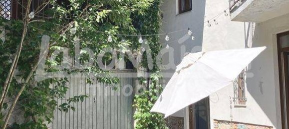 3 bedrooms Villa in Gavirate, Italy No. 237053 13