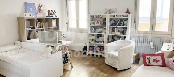 3 bedrooms Villa in Gavirate, Italy No. 237053 10