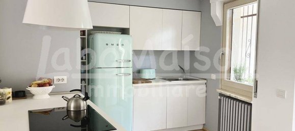 3 bedrooms Villa in Gavirate, Italy No. 237053 25