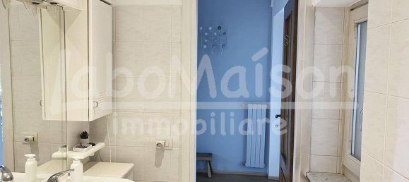 3 bedrooms Villa in Gavirate, Italy No. 237053 36