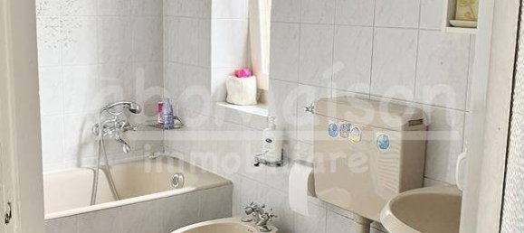 3 bedrooms Villa in Gavirate, Italy No. 237053 6