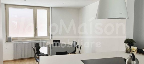 3 bedrooms Villa in Gavirate, Italy No. 237053 27