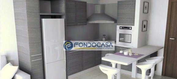 4 Schlafzimmer Wohnung in Massa, Italy, Nr. 358331 3