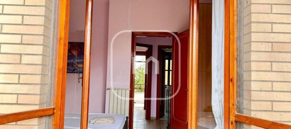 Дом с 3 комнатами в Ардеа, Италия № 197619 15