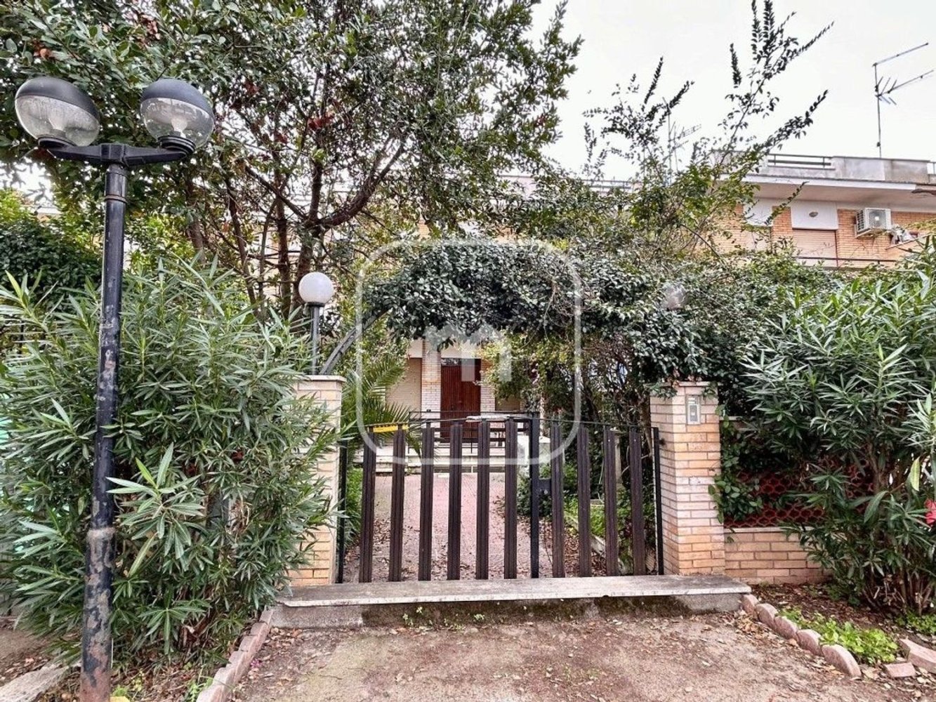 3غرفة منزل في Ardea, Italy رقم 197619