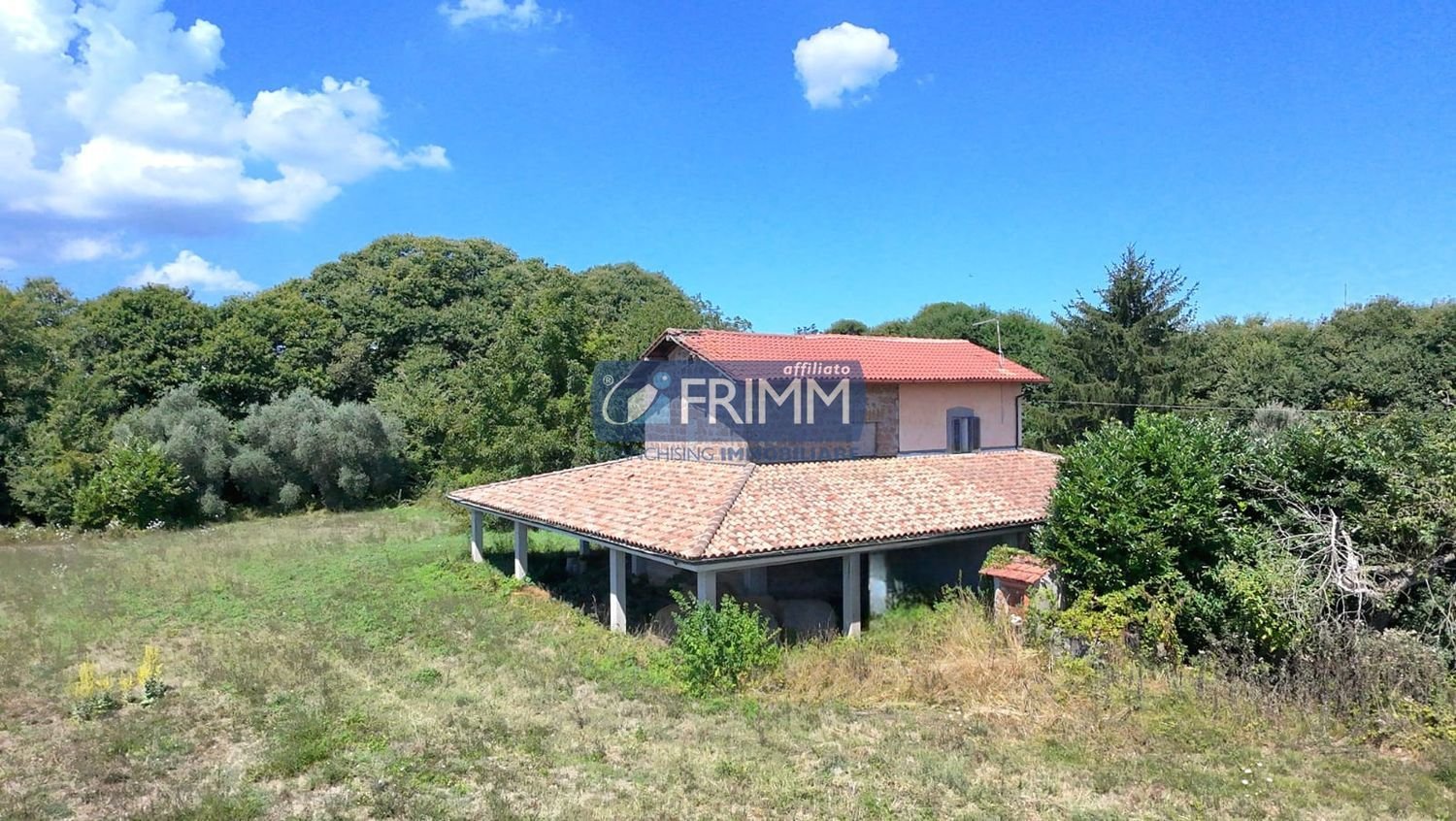 2 rooms House in Cave, Italy No. 279997