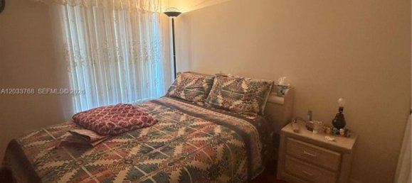 3 dormitorios villa en venta en Miami, Miami-Dade, Florida, USA № 614953 18