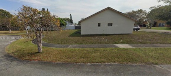3 dormitorios villa en venta en Miami, Miami-Dade, Florida, USA № 614953 3